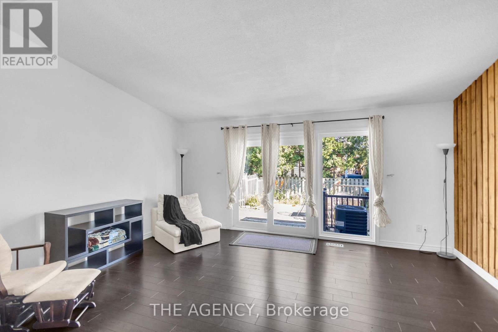 38 ATHENIA DRIVE - 11
