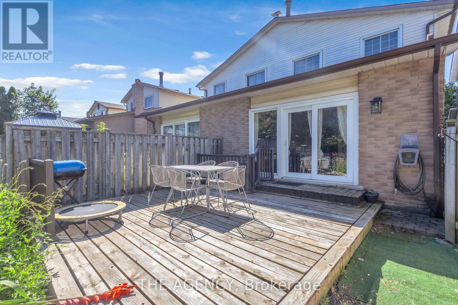 38 ATHENIA DRIVE - 31