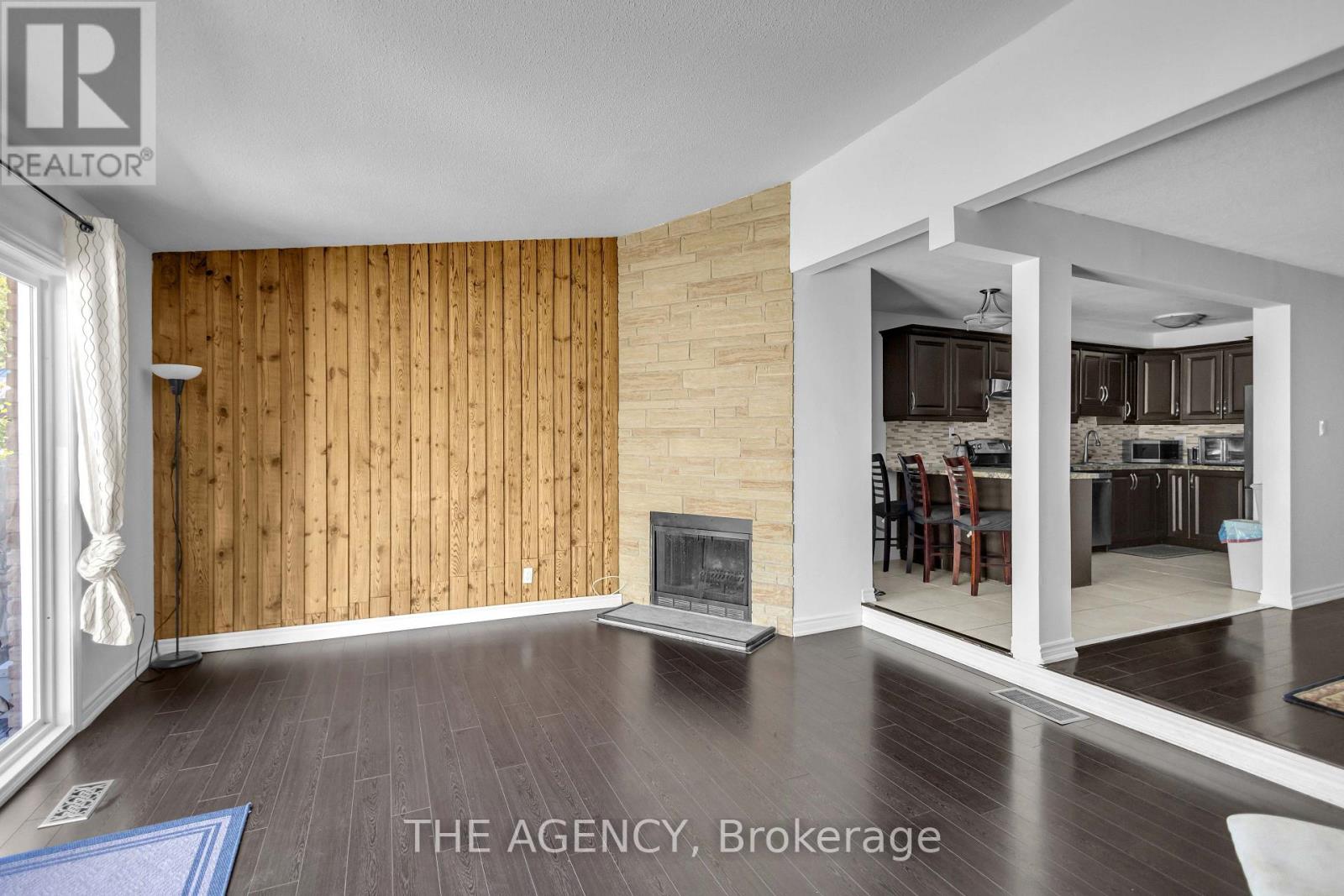 38 ATHENIA DRIVE - 9