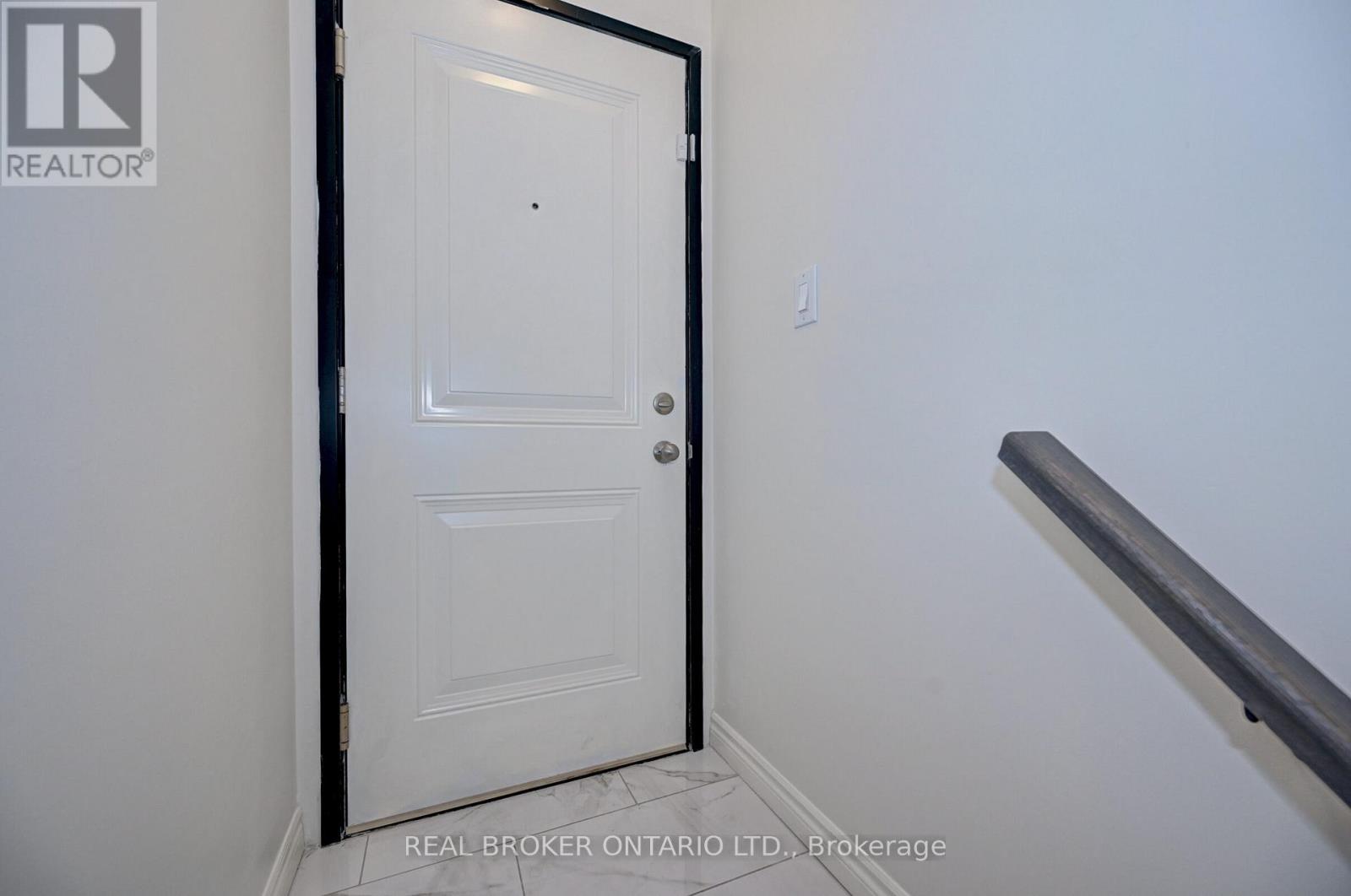 4A - 164 HEIMAN STREET — photo 2