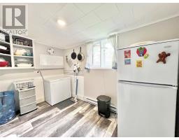 13 Beaumont Avenue thumbnail 15
