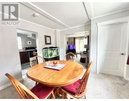 13 Beaumont Avenue thumbnail 19