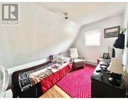 13 Beaumont Avenue thumbnail 30