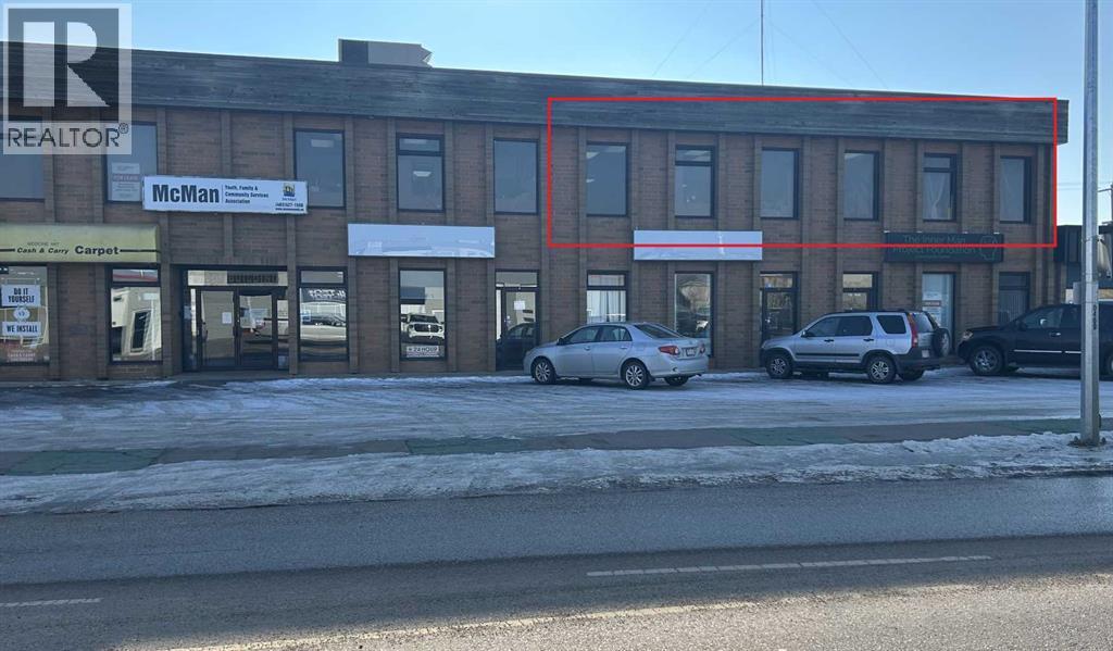 16, 941 South Railway Street SE
