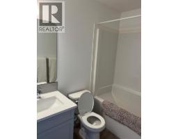 7309a 44b Avenue, Camrose, AB T4V5E2 Photo 9