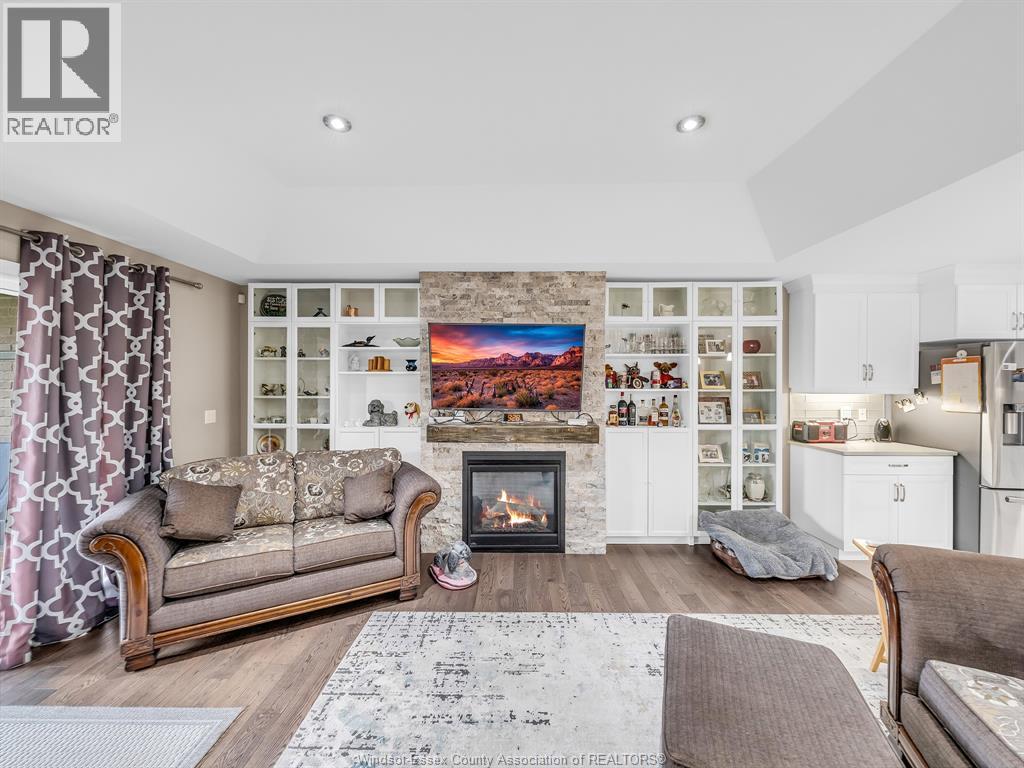 2291 MAITLAND AVENUE - 23