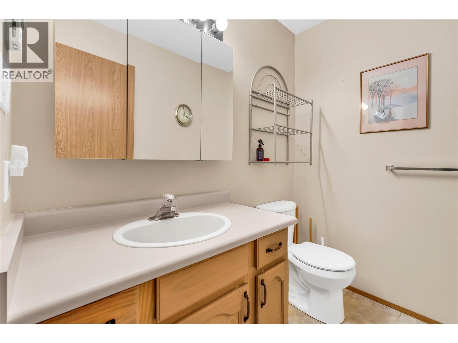272 Green Avenue W Unit# 402, Penticton