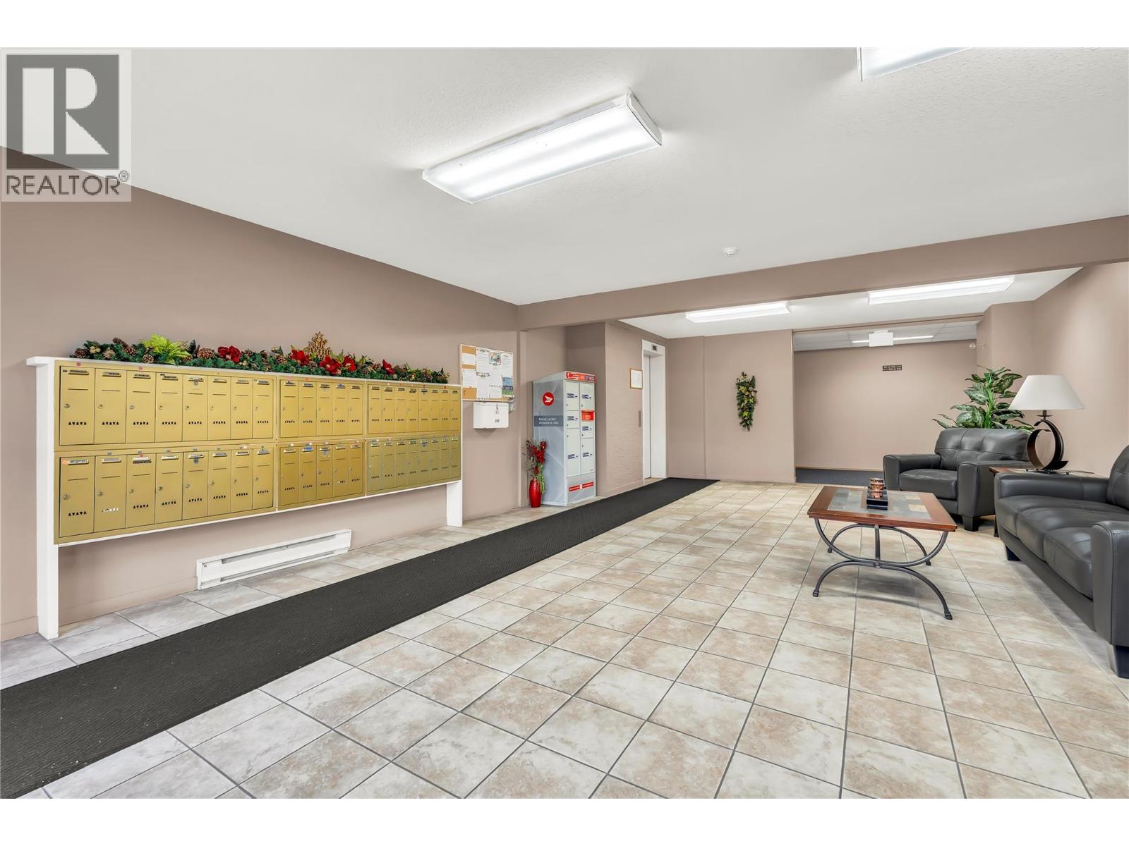 272 Green Avenue W Unit# 402, Penticton