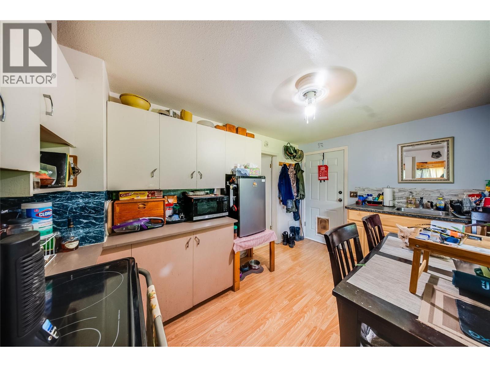 1562 Arrow Lakes Drive - 13