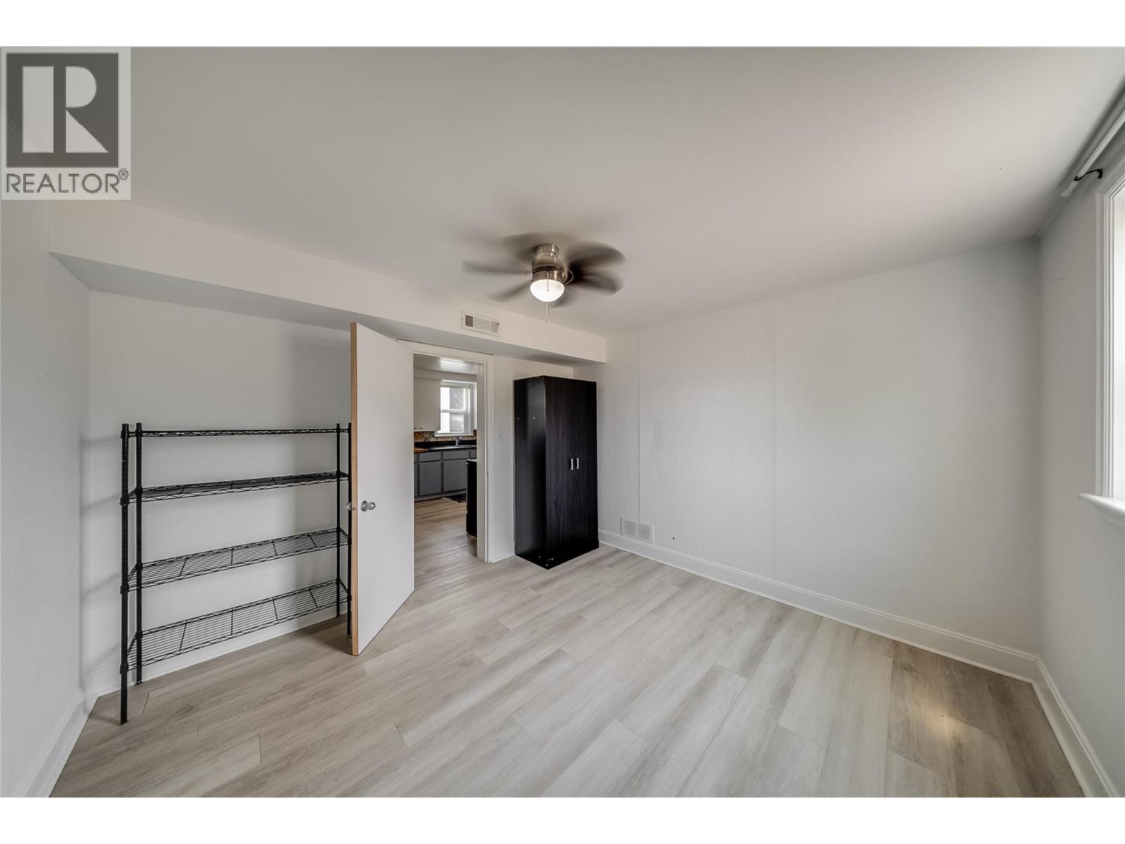 714 2nd Street - Image 30