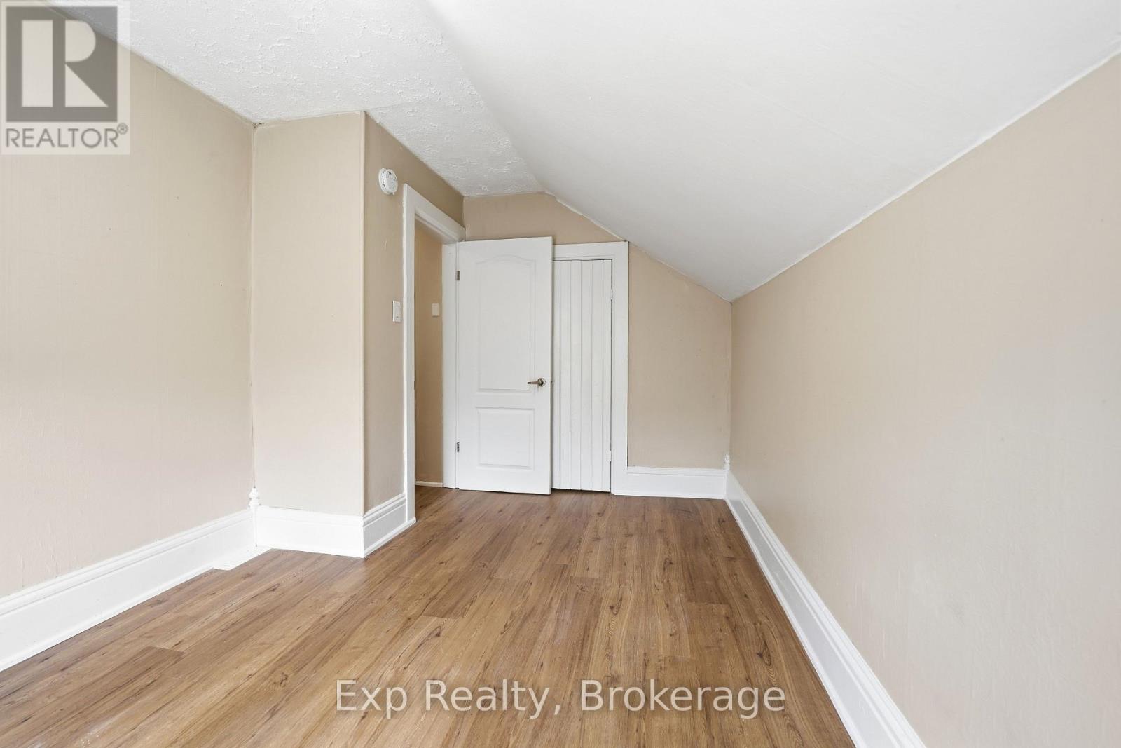 82 - 84 BURSTHALL STREET - Image 21