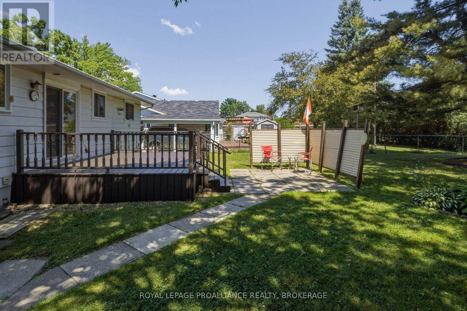 367 GEORGIANA STREET - 26