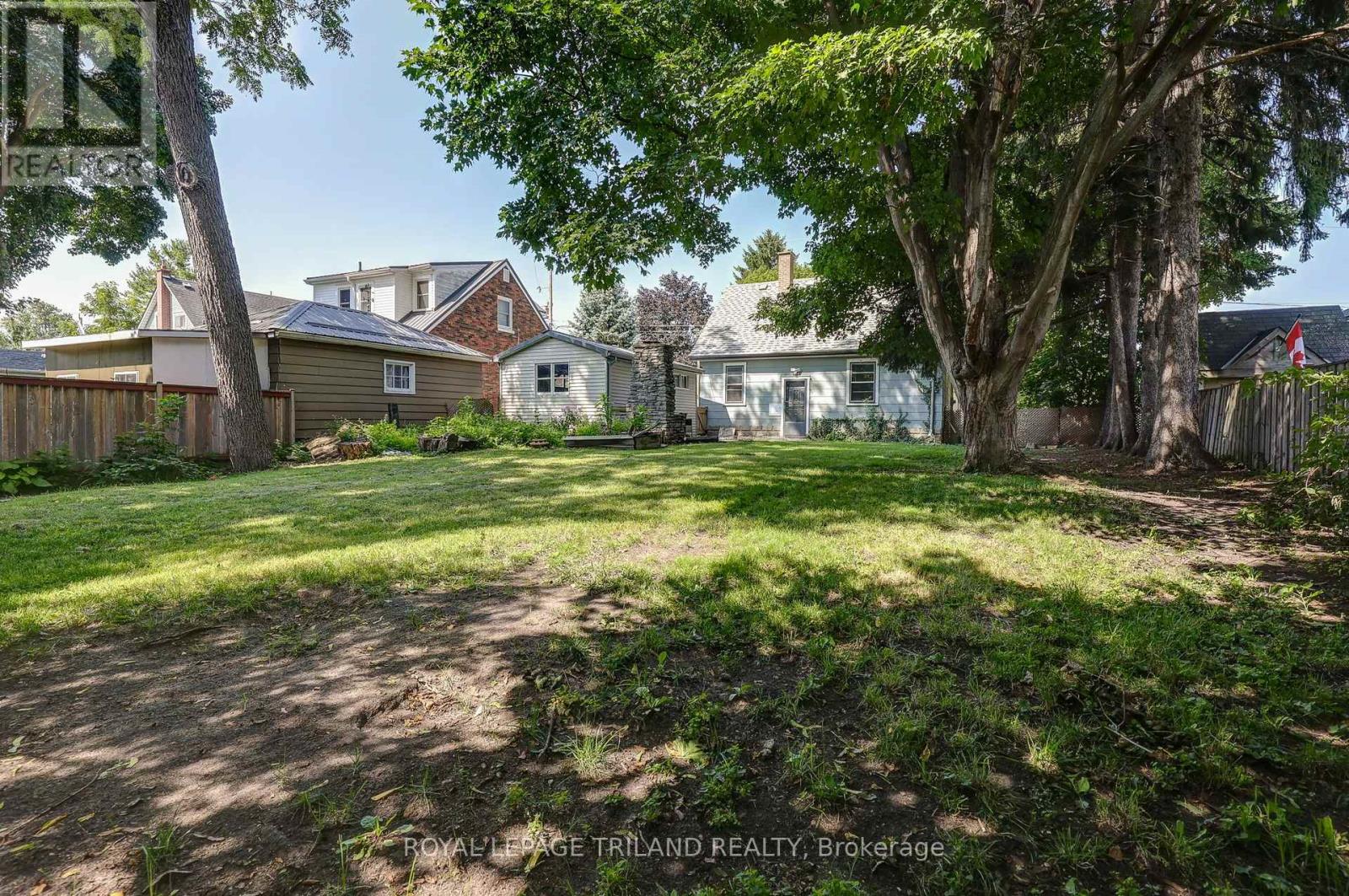 127 HUGHES STREET - 39