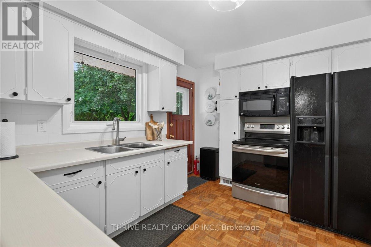 29 SOUTHLAND DRIVE - Image 12
