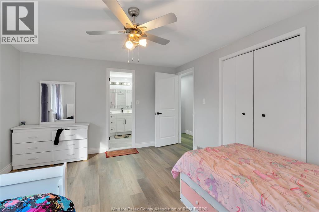 655 ROSELAND DRIVE South - 20