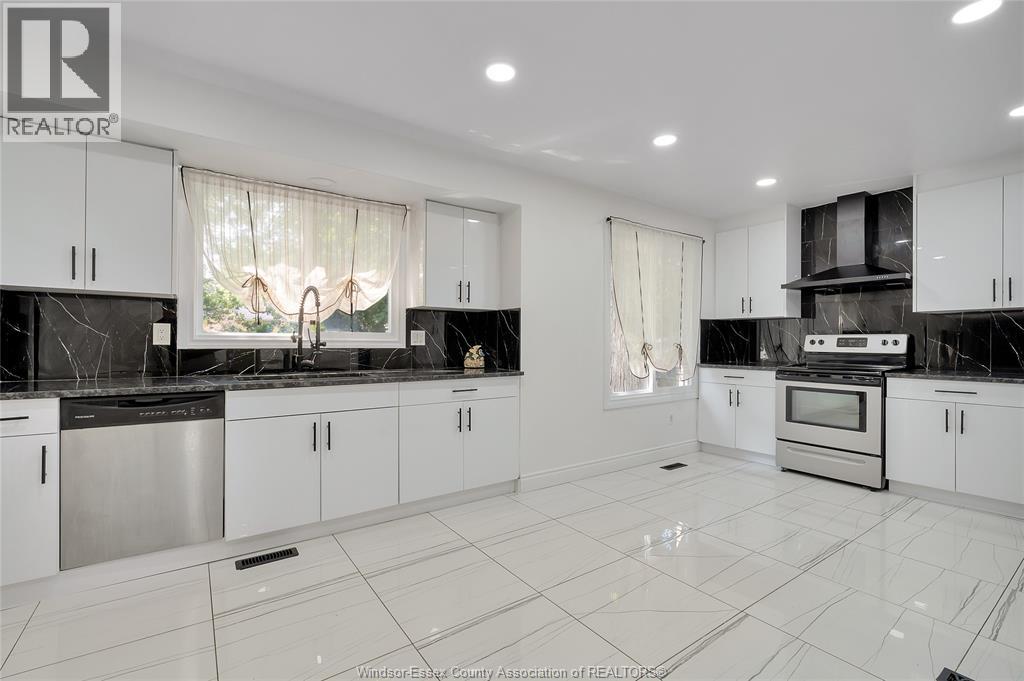 655 ROSELAND DRIVE South - 6