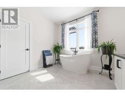 80 Raymond Luhta Crescent, Mcnab/braeside, ON K7S3G8 Photo 31