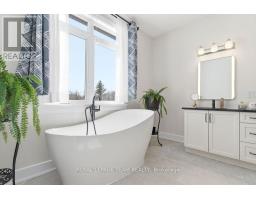 80 Raymond Luhta Crescent, Mcnab/braeside, ON K7S3G8 Photo 32