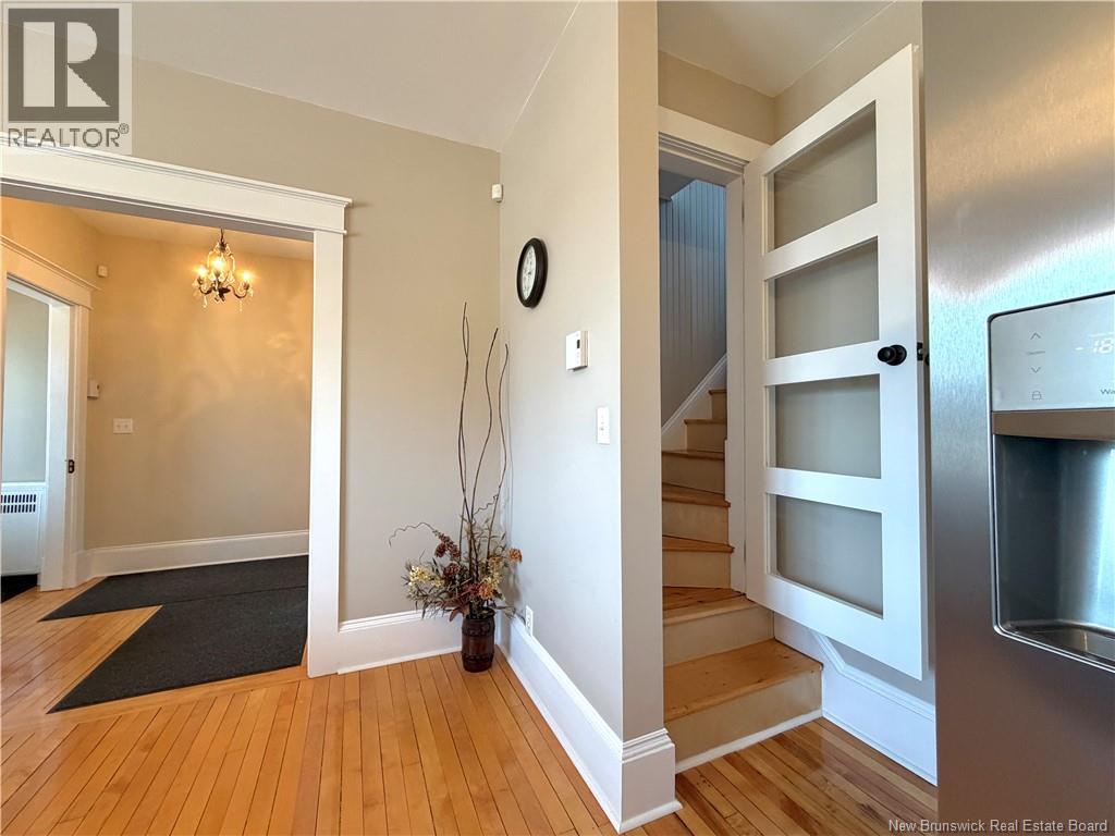 515 Murray - Image 13