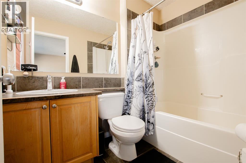 7806 114 Street - Image 15