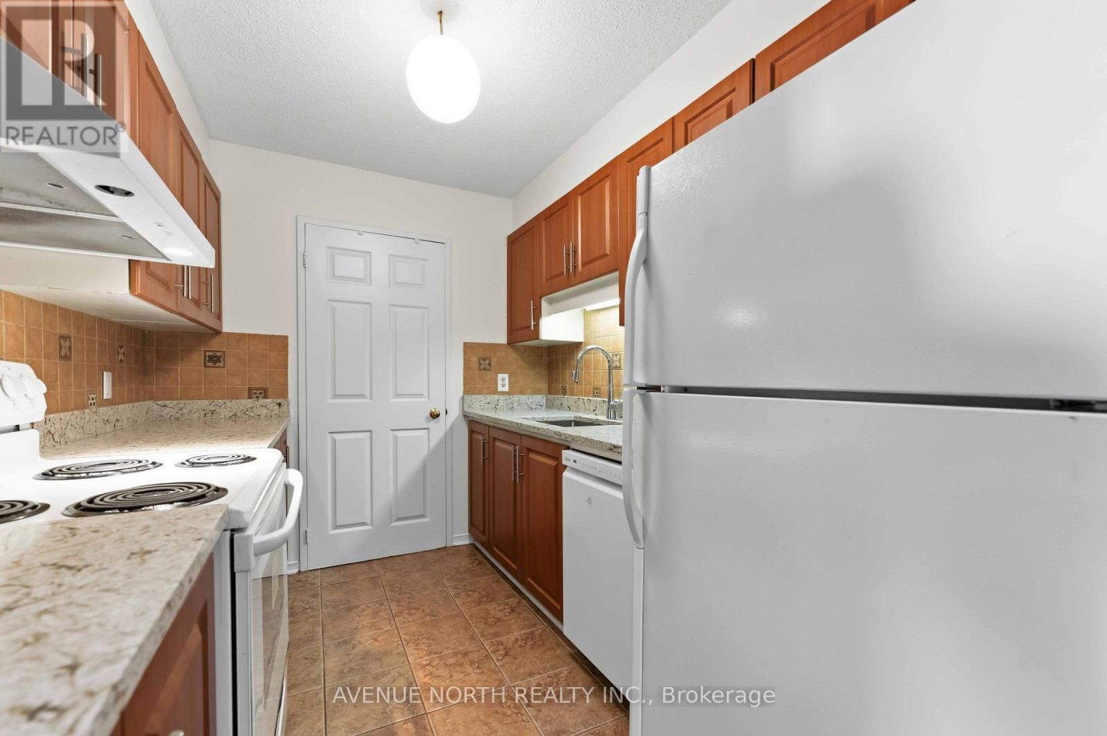 2 Bed, 1 Bath House for Sale in Ottawa – 1409 – 199 KENT STREET, Ottawa – MLS# X13633986 - Image 13
