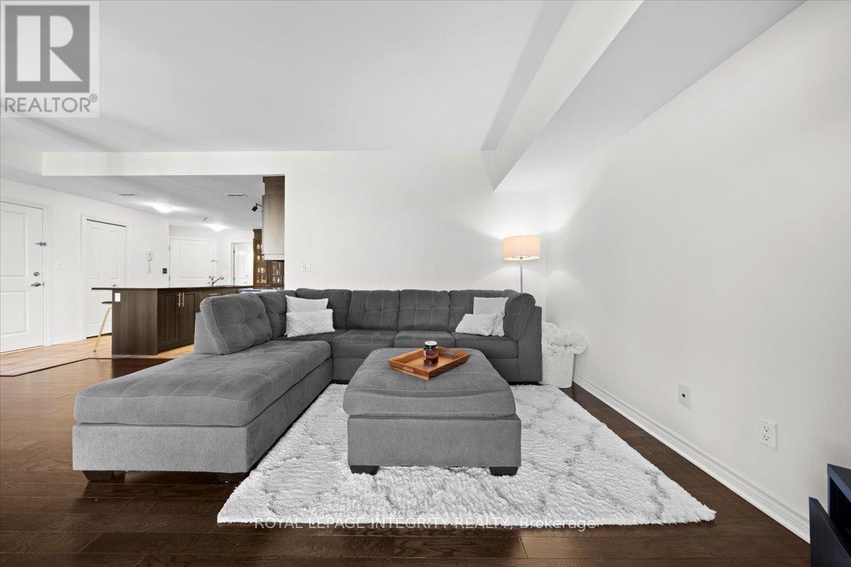 2 Bed, 2 Bath House for Sale in Ottawa – 5 – 100 PRESTIGE CIRCLE, Ottawa – MLS# X13634020 - Image 18