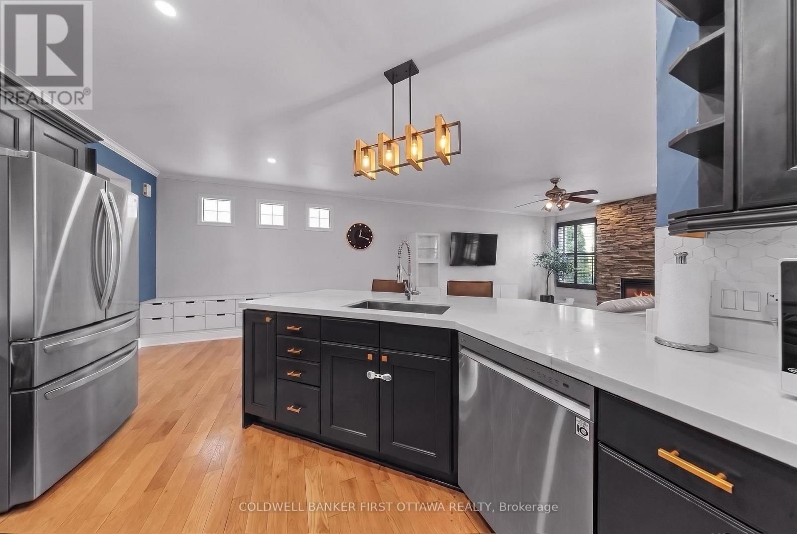4 Bed, 3 Bath House for Sale in Ottawa – 520 PINE VISTA DRIVE E, Ottawa – MLS# X13634144 - Image 18