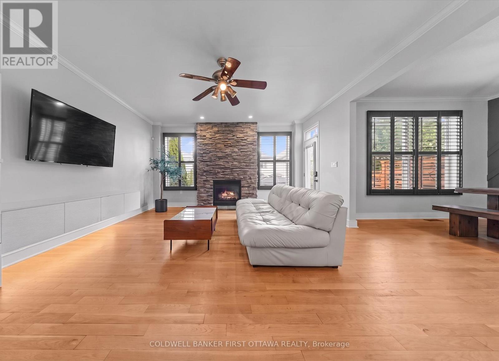 4 Bed, 3 Bath House for Sale in Ottawa – 520 PINE VISTA DRIVE E, Ottawa – MLS# X13634144 - Image 9