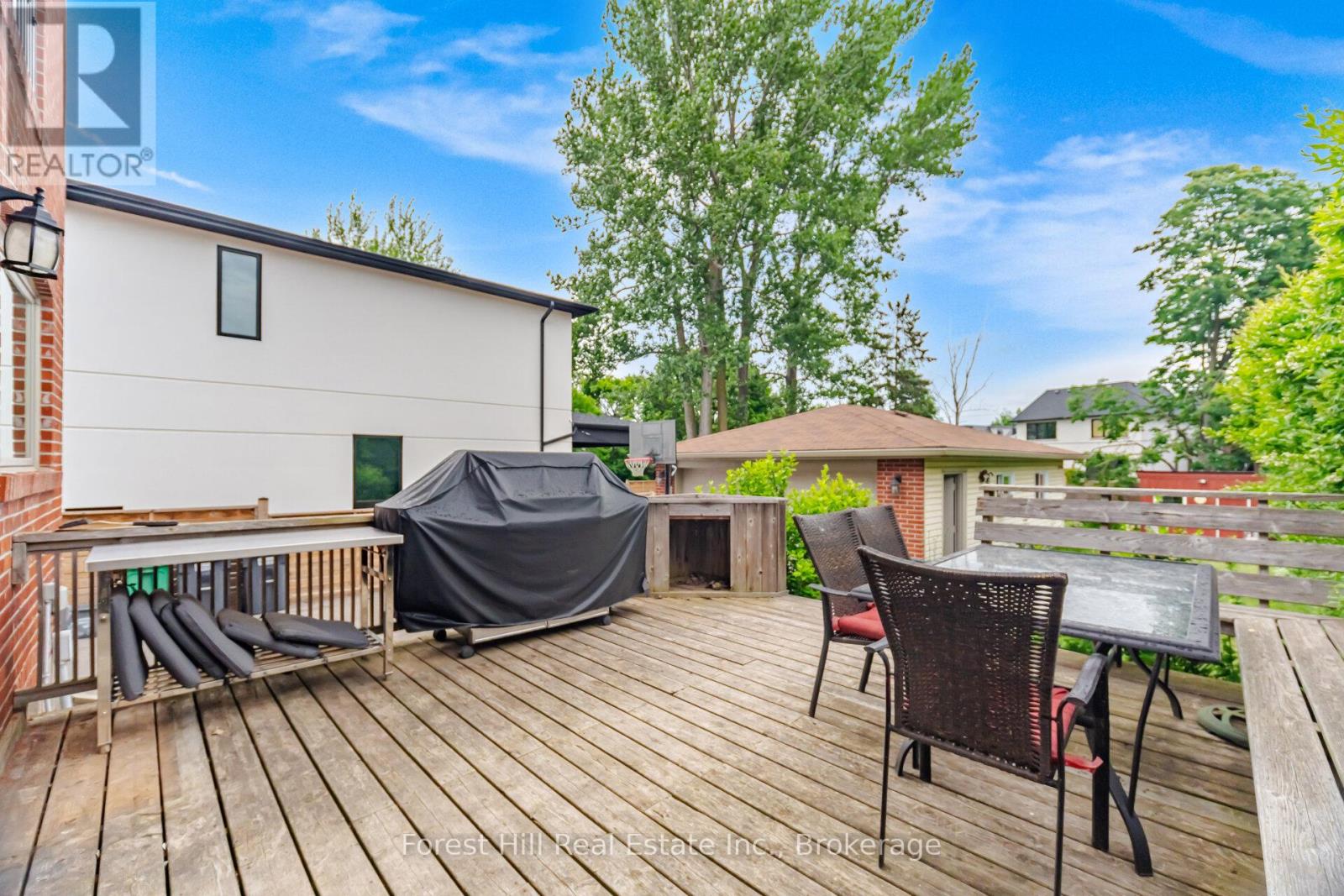 39 BROADVIEW AVENUE - 35
