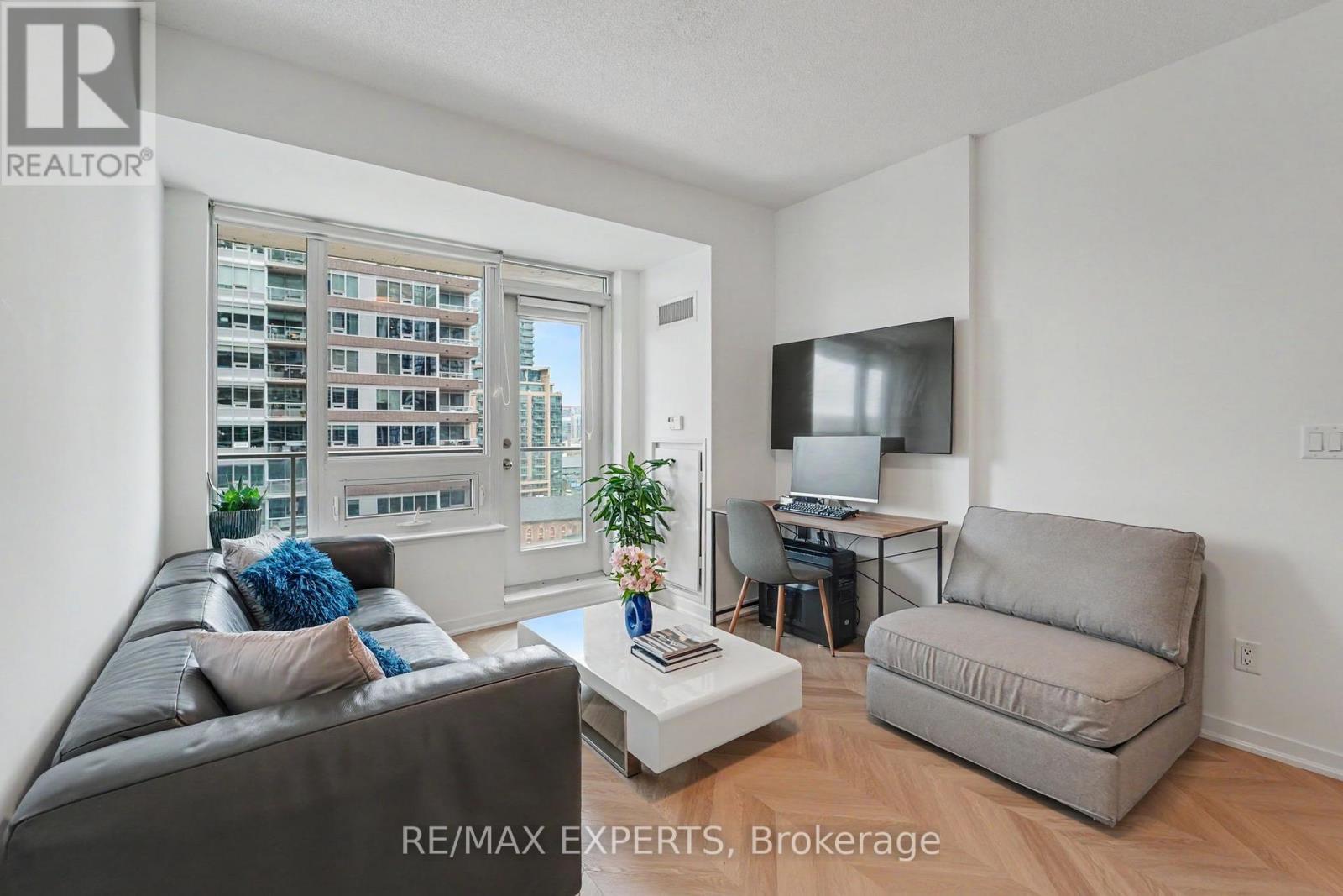 #1001 55 EAST LIBERTY STREET - 10