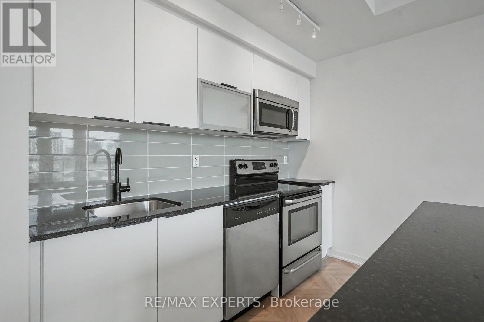 #715 55 EAST LIBERTY STREET - 12