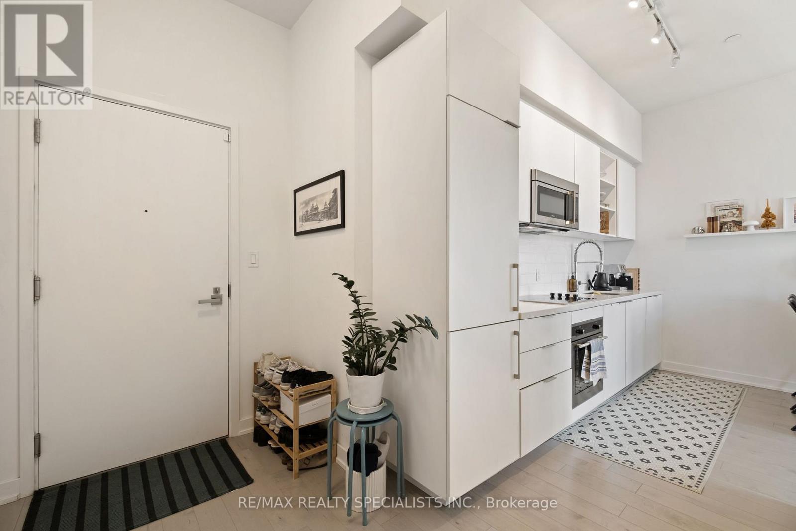 #3505 50 ORDNANCE STREET - 5