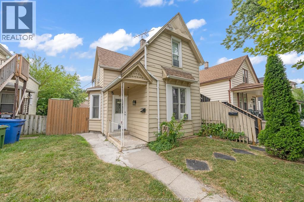 253 CURRY AVENUE - 1