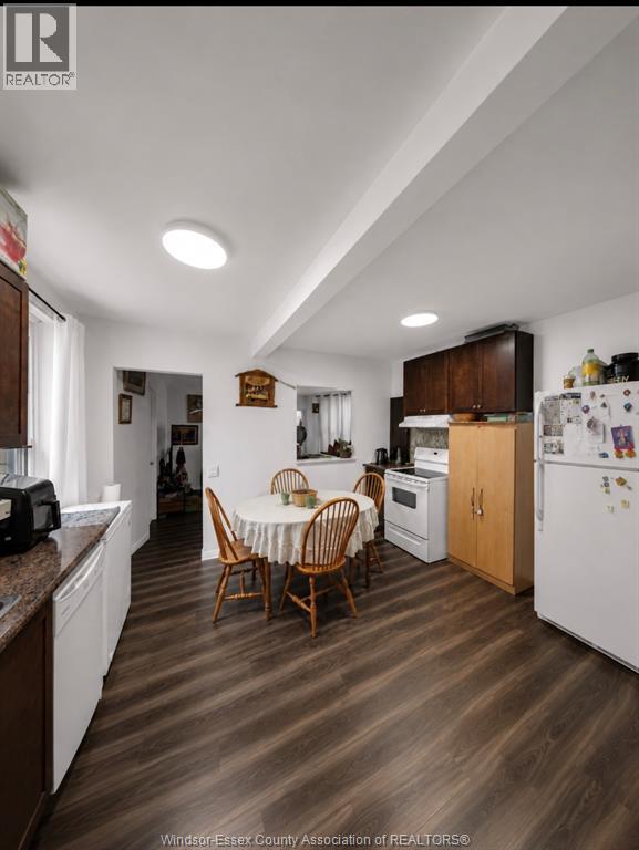 253 CURRY AVENUE - Image 15