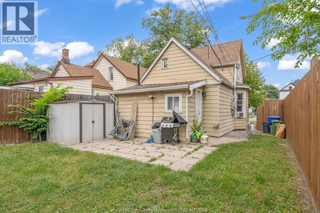 253 CURRY AVENUE - 20