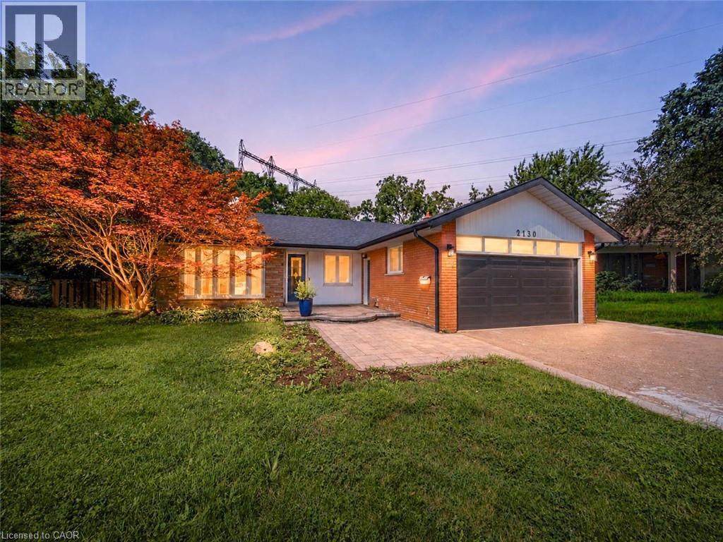 2130 GREENHURST Avenue Unit# UPPER