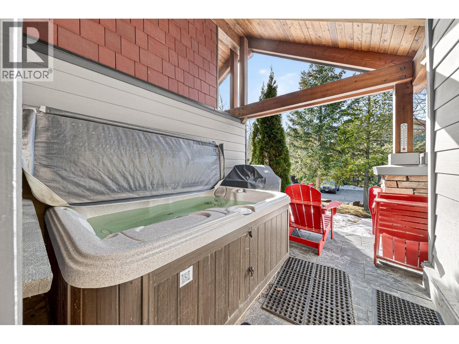 #104D 43 RIVERMOUNT Place - 5