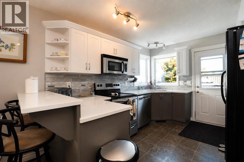 10934 67 Avenue - Image 7
