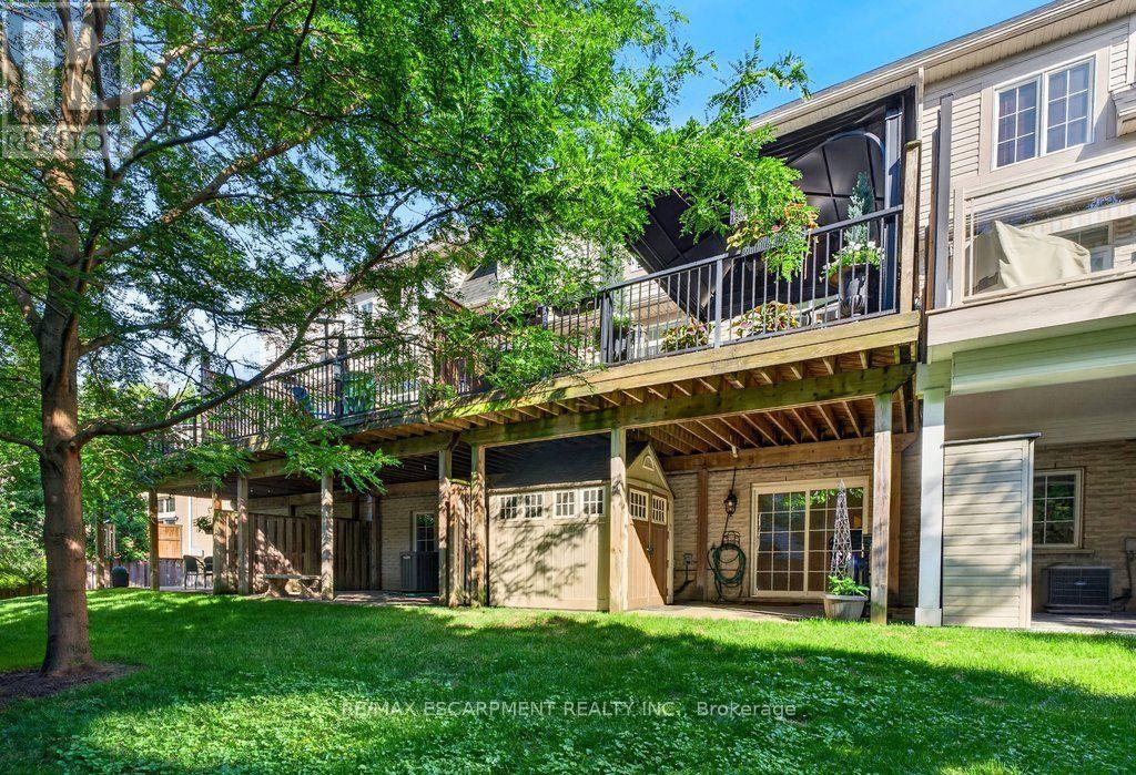 #12 1335 ONTARIO STREET - 36