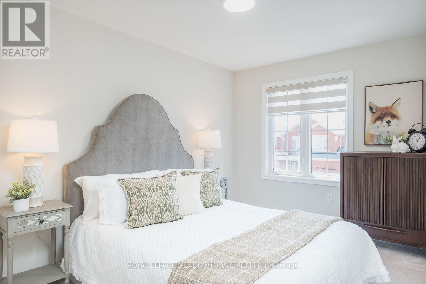1079 JOB CRESCENT - 25
