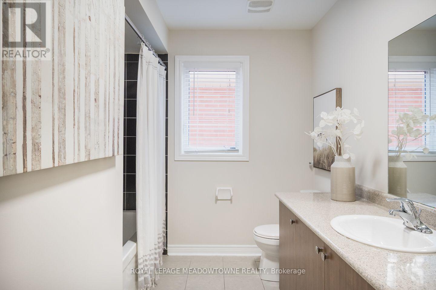 1079 JOB CRESCENT - 29