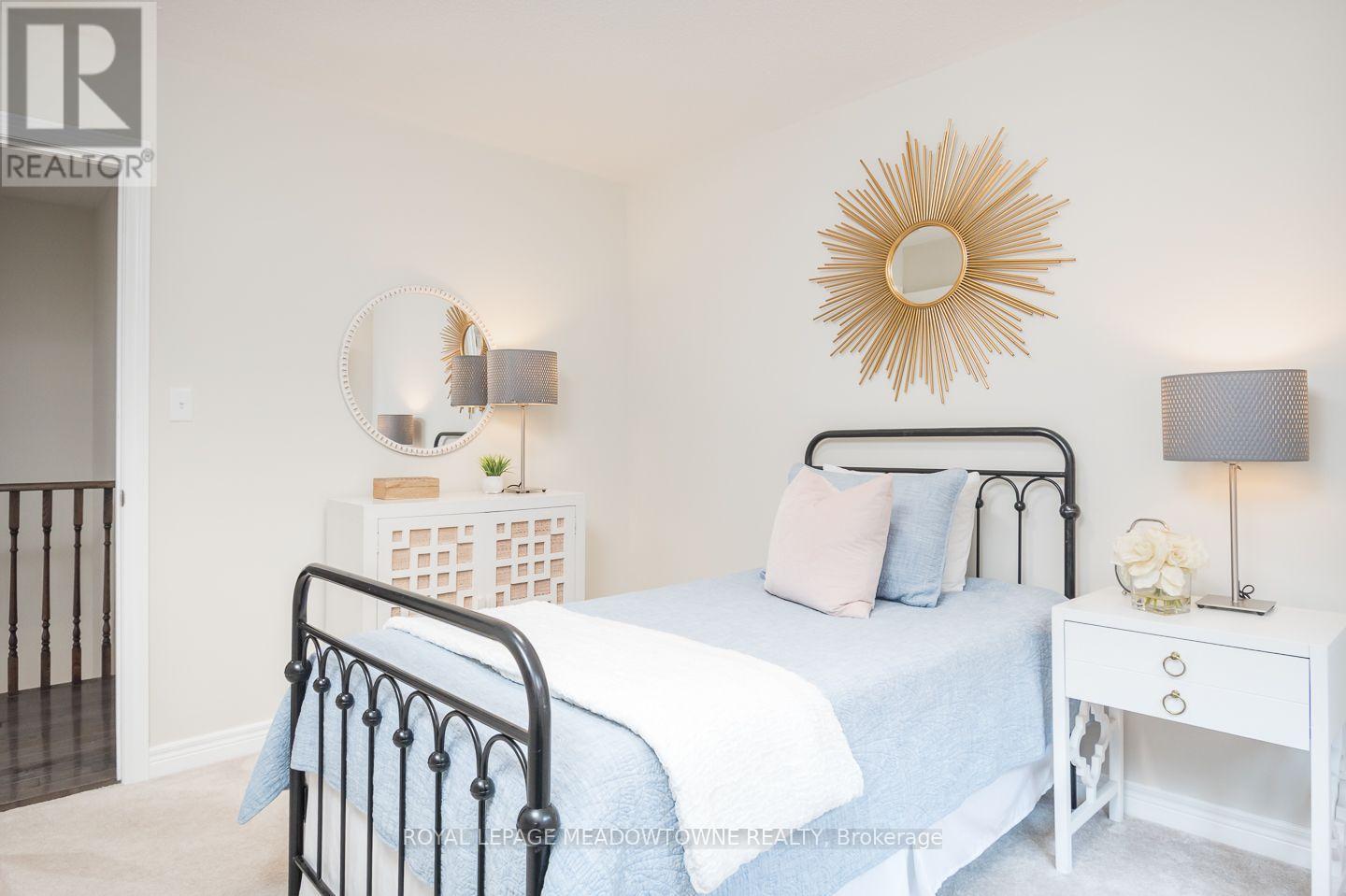 1079 JOB CRESCENT - 31