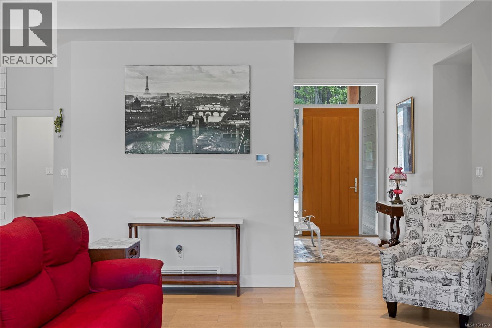 1312 Langara Dr - Image 20