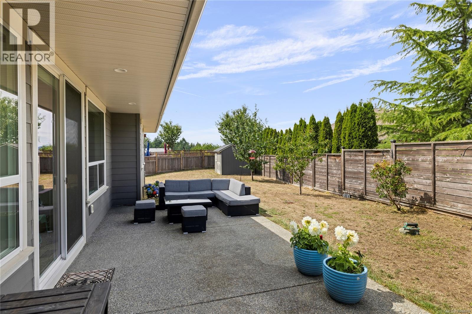 1312 Langara Dr - 34