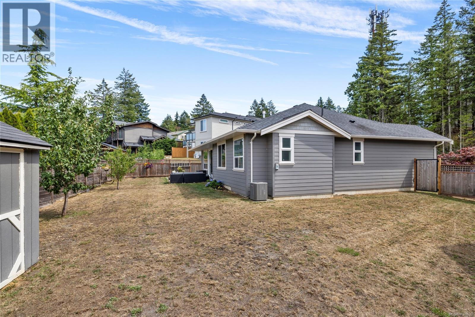 1312 Langara Dr - 41