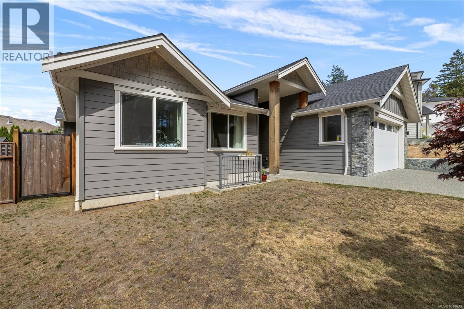 1312 Langara Dr - 43