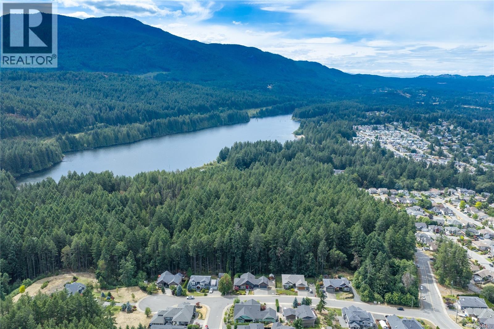 1312 Langara Dr - Image 49