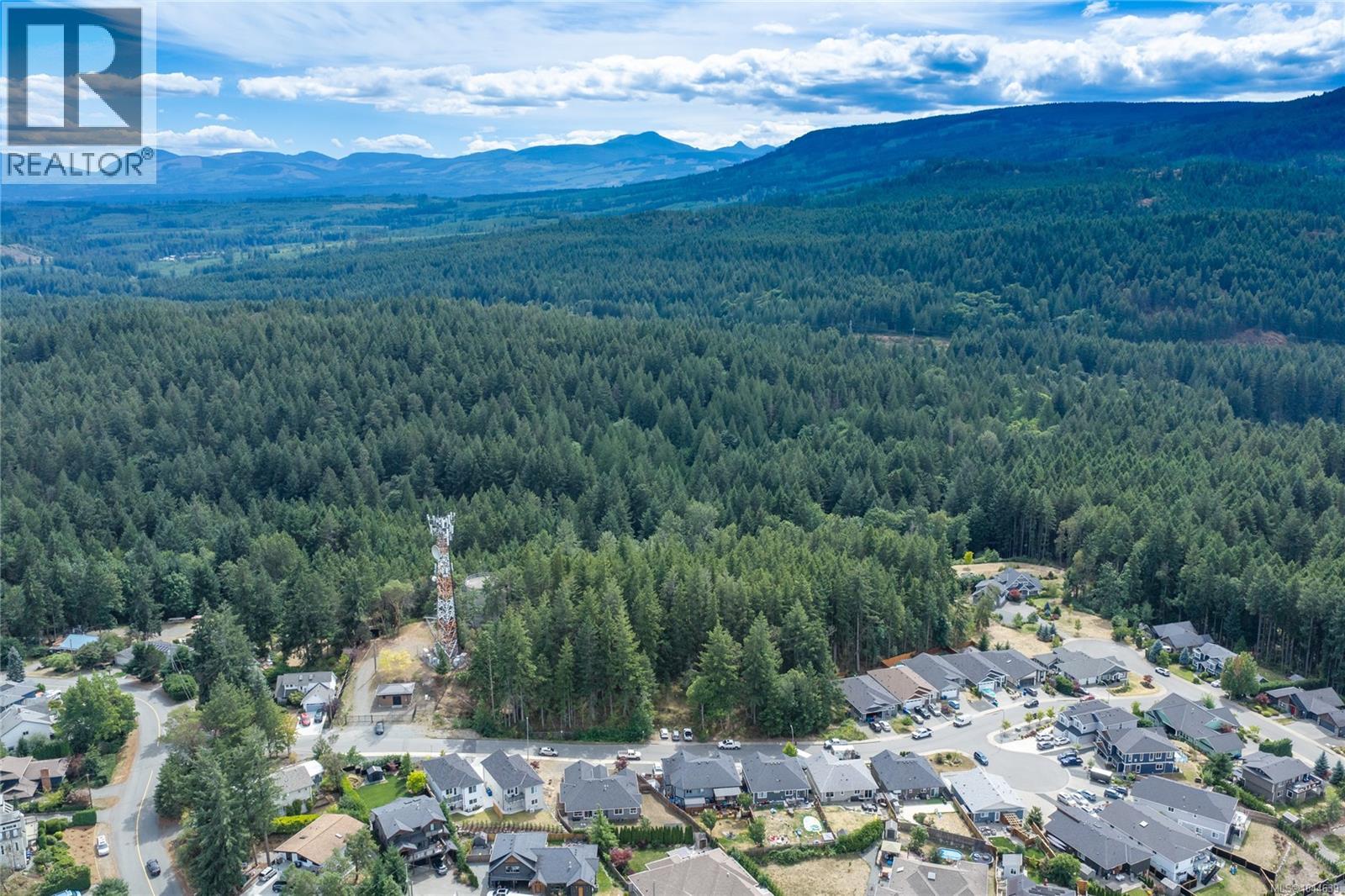 1312 Langara Dr - 50