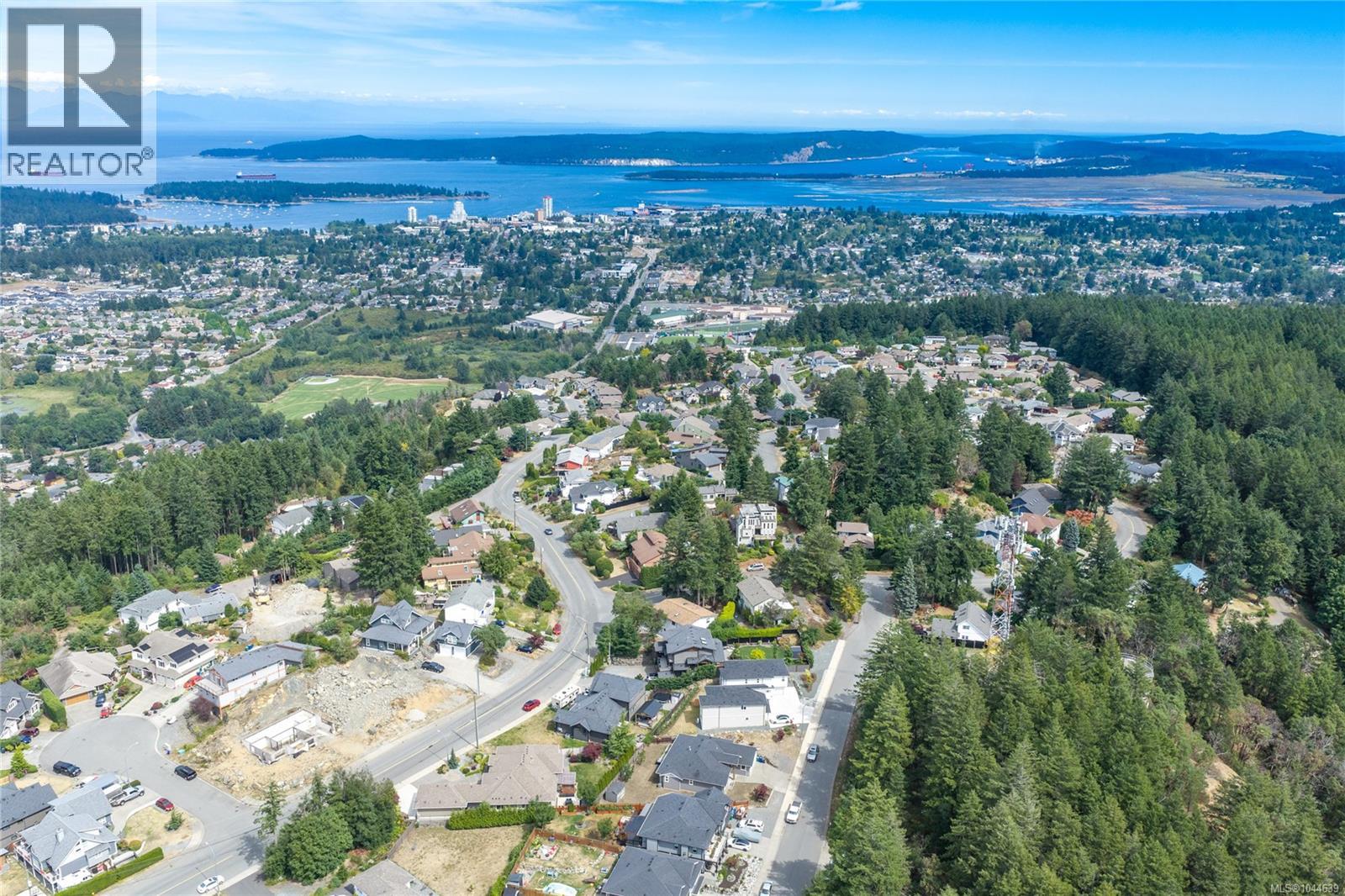 1312 Langara Dr - 52