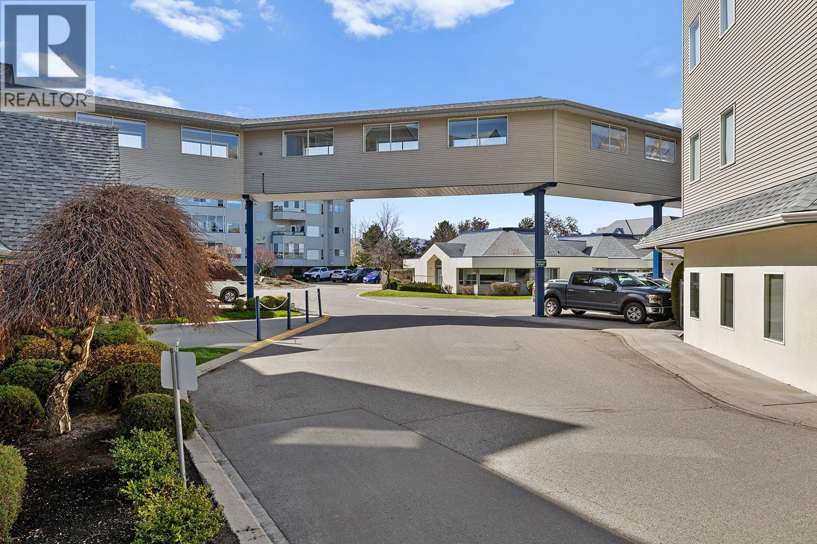 112 877 KLO Road, Kelowna